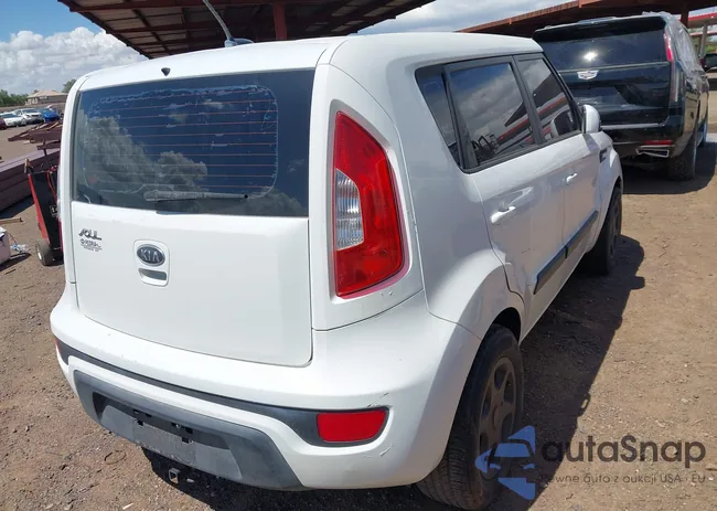 KNDJT2A54C7412631: 43166211