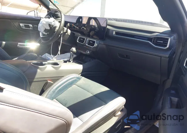 1FA6P8CF4R5420113: 43166329