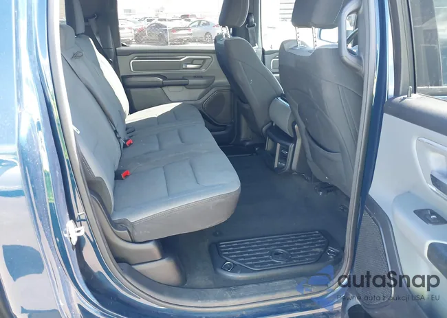 1C6RREFG4PN560106: 43166353