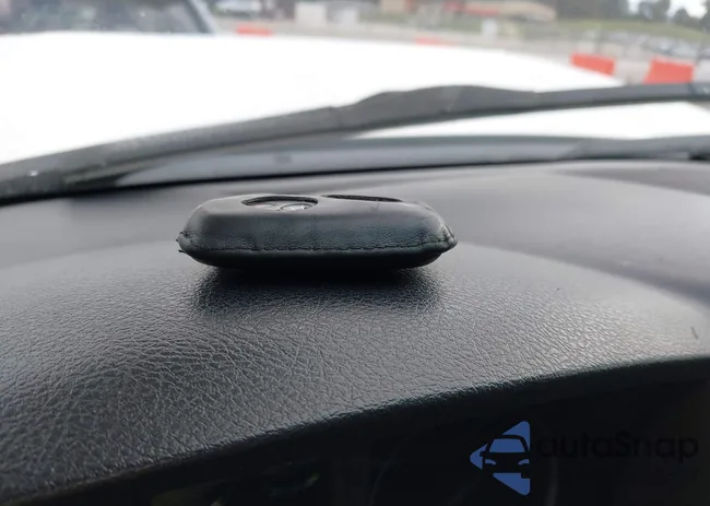 JTJHY7AX3A4049412: 43166468