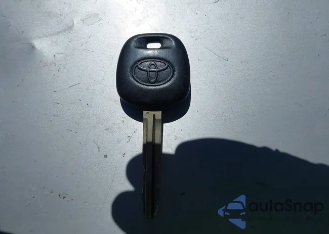 4T1BF32K03U051062: 43166621