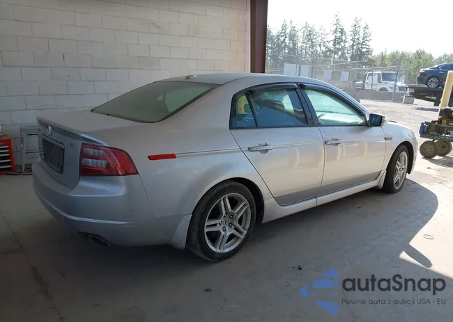 19UUA66207A043012: 43165647