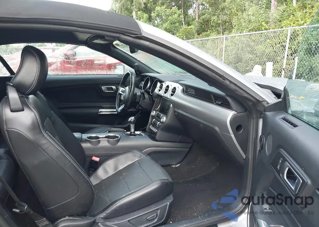 1FATP8UH4L5137723: 43165713