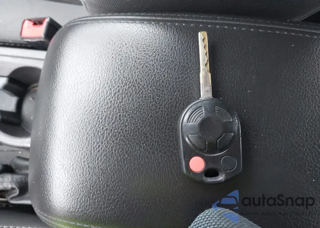 1FADP3F23EL324739: 43165726