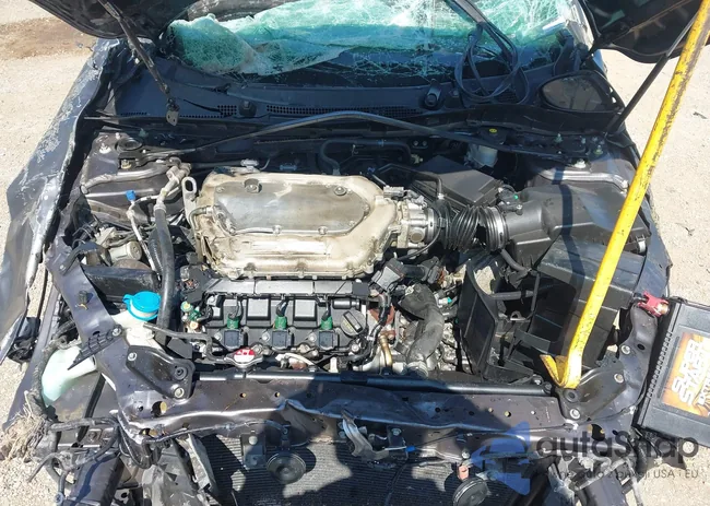 1HGCR3F88GA012467: 43165772