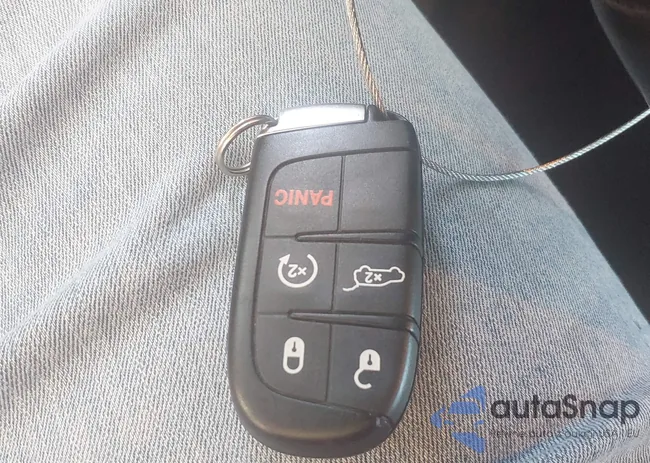 1C4SDJCT4JC315862: 43165904