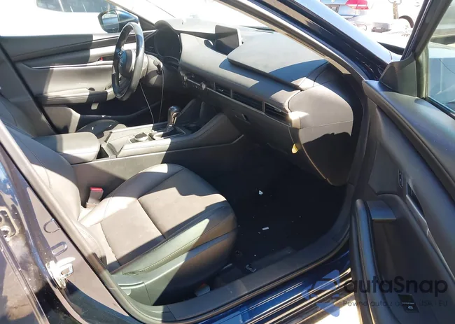 3MZBPACL6LM133800: 43166019