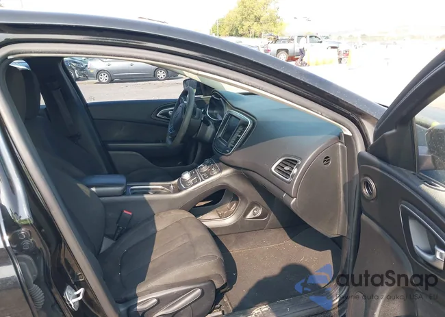 1C3CCCAB6GN166739: 43167061