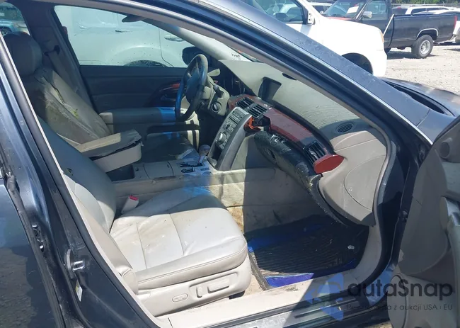 JH4KB16588C004088: 43167130