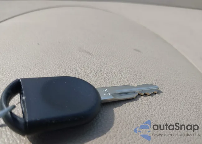 1FMDK02105GA52613: 43167133