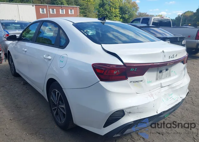 3KPF24AD4PE645247: 43167320