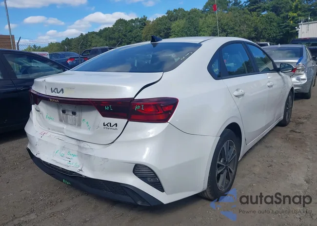 3KPF24AD4PE645247: 43167320