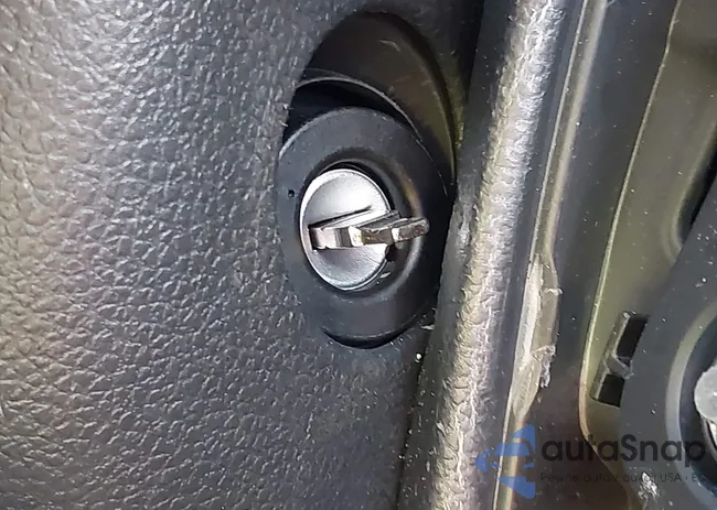 3VWD17AJ8EM287054: 43167420