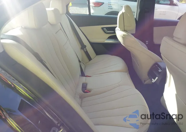 W1KLF4HB4SA100811: 43167452