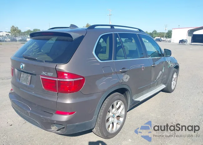 5UXZV4C58D0B24807: 43167487