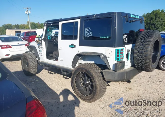 1C4BJWDG2JL831161: 43167498