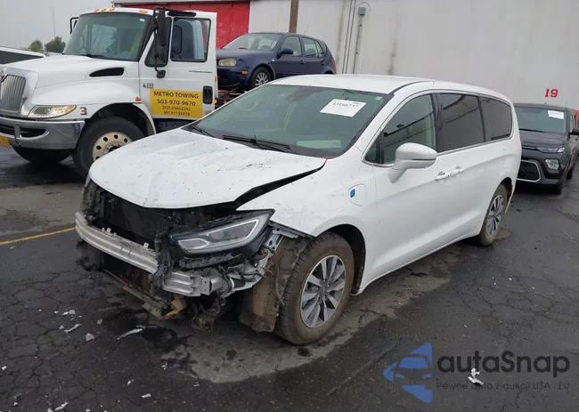 2C4RC1L70NR121525: 43166737