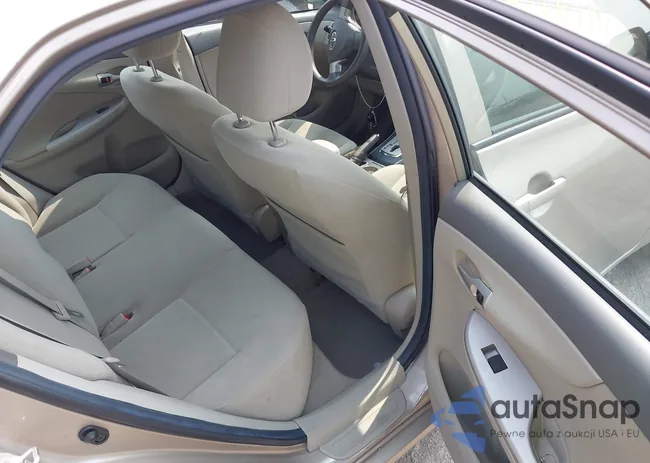 2T1BU4EE6AC428509: 43166767