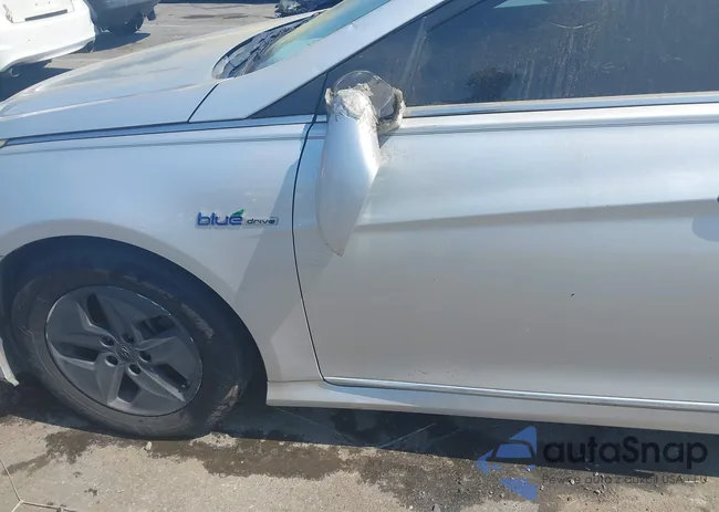 KMHEC4A48CA045364: 43166791