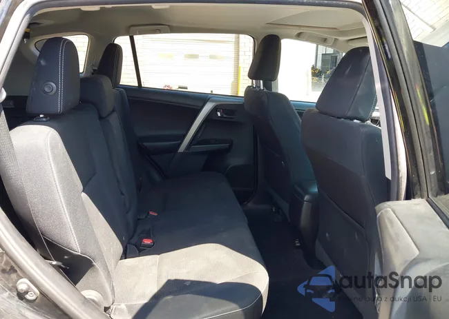 2T3RFREV6JW752622: 43166793