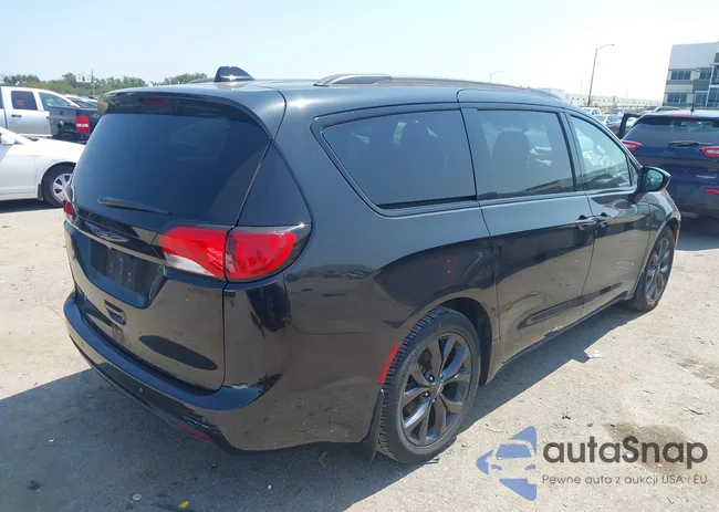 2C4RC1FG5KR567581: 43166871