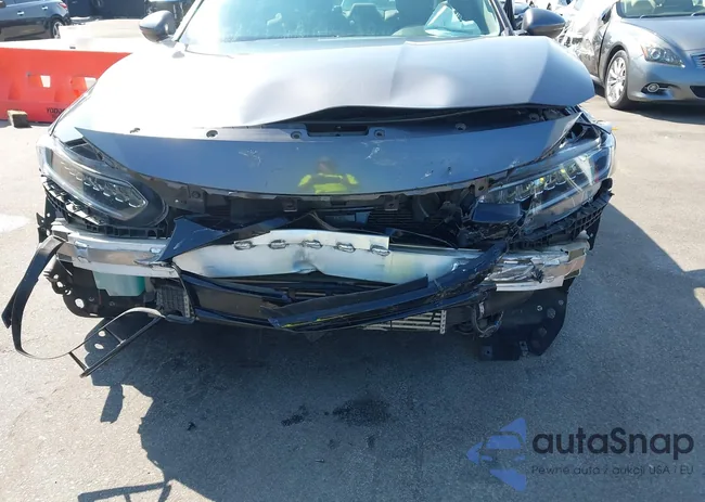 1HGCV2F92KA028056: 43168173