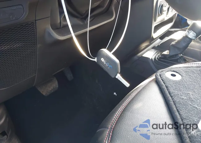 1C4PJXDG3RW338935: 43168178