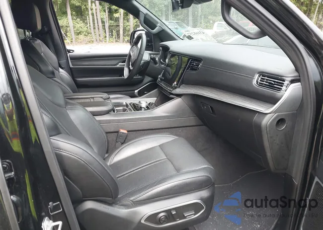 1C4SJSBP1RS117048: 43168257