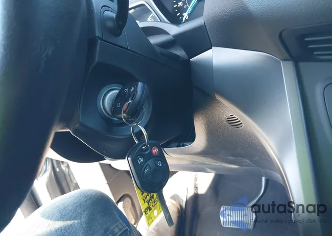 1FMCU9HD4JUC26061: 43168287