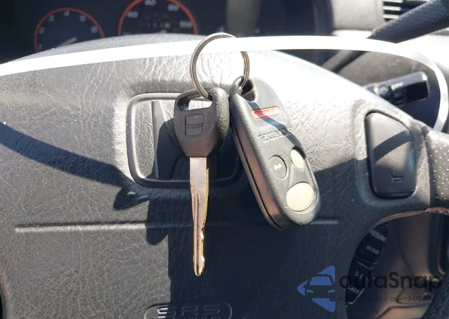 JHLRD1877YC032976: 43167612