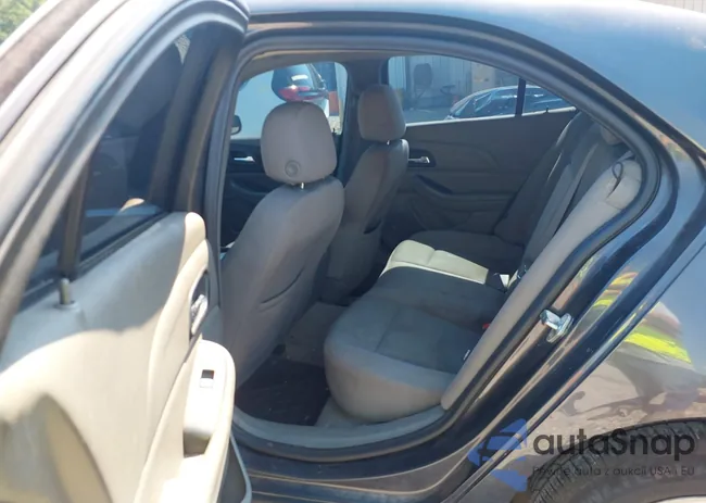 1G11B5SA9DF334699: 43167828