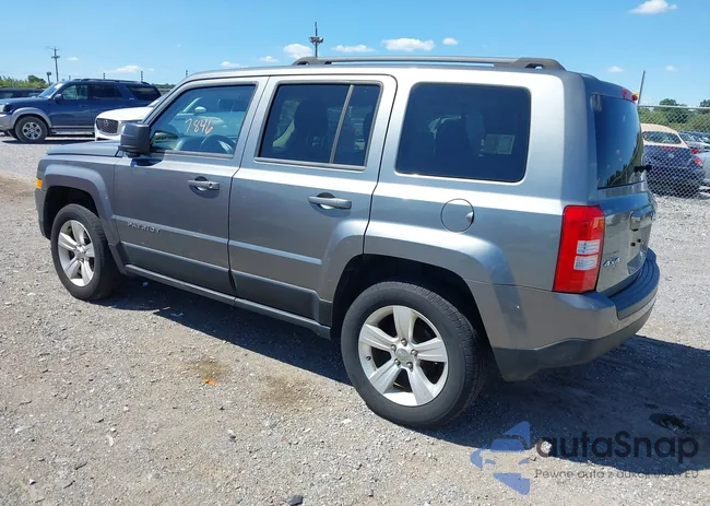 1C4NJRBB0DD145673: 43167846