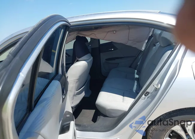 1HGCR2F35FA127623: 43167970