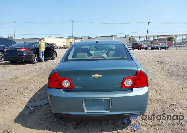 1G1ZG57B89F124804: 43169082