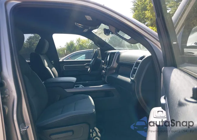 1C6SRFFT4NN259417: 43169092