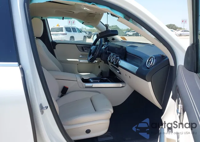 W1N9M0CB6PN040047: 43169454