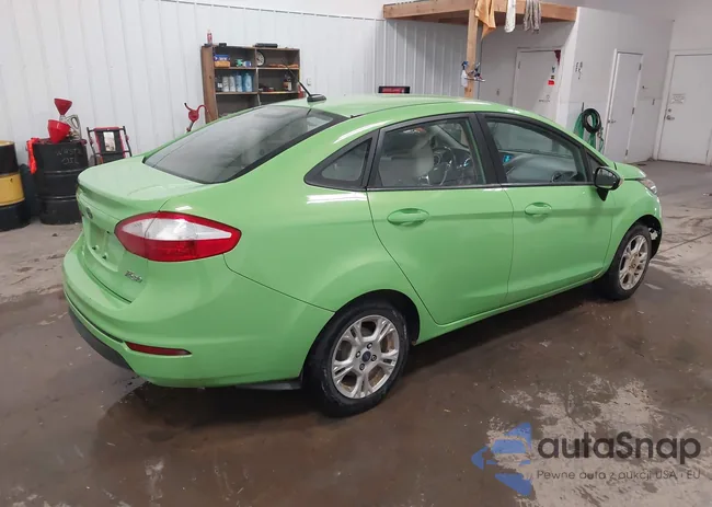 3FADP4BJ2EM226447: 43169452