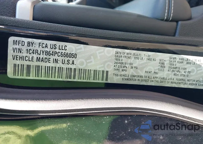 1C4RJYB64PC666050: 43168638