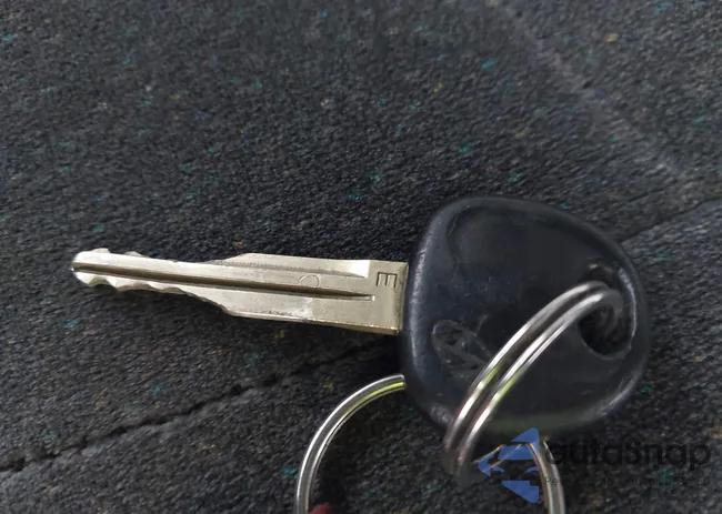 KM8SC83D51U055658: 43168695