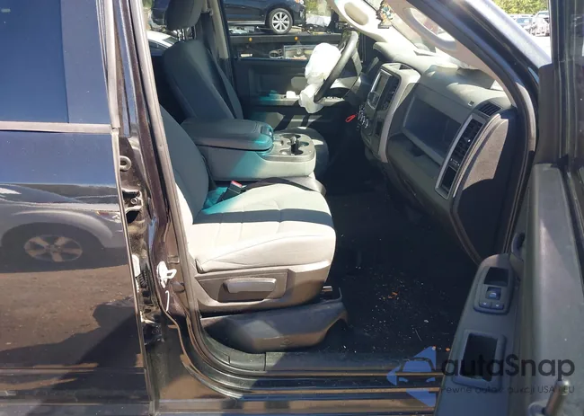 1C6RR7FT3HS840109: 43168913