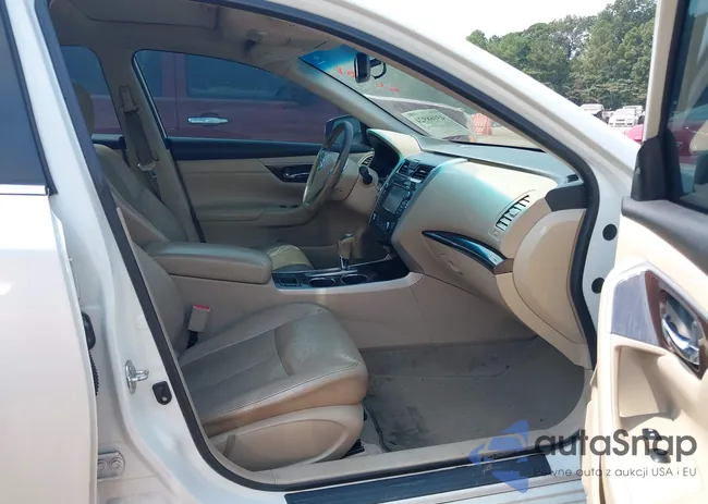 1N4AL3AP3EC144582: 43168924