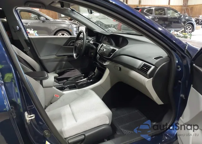 1HGCR2F31EA270857: 43168935