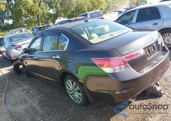 1HGCP3F89BA021080: 43170213