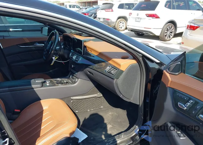 WDDLJ7DB8GA187044: 43170227