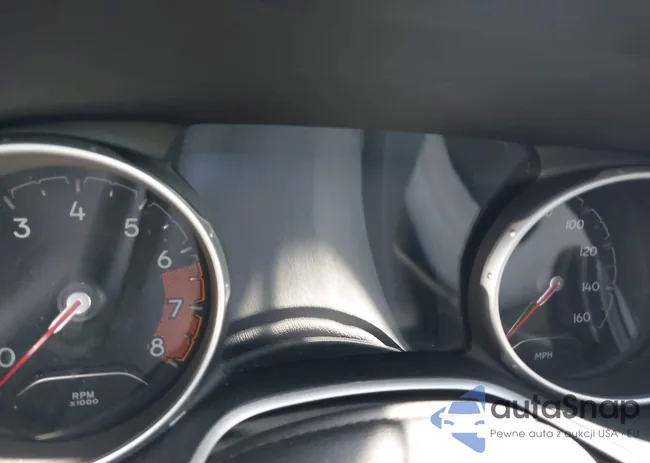 3C4NJDCB8KT673289: 43170371