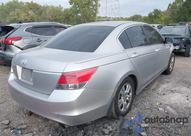 1HGCP2F49AA175293: 43170413