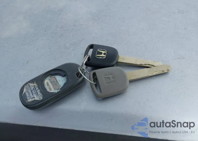 2HGES16555H616032: 43170530