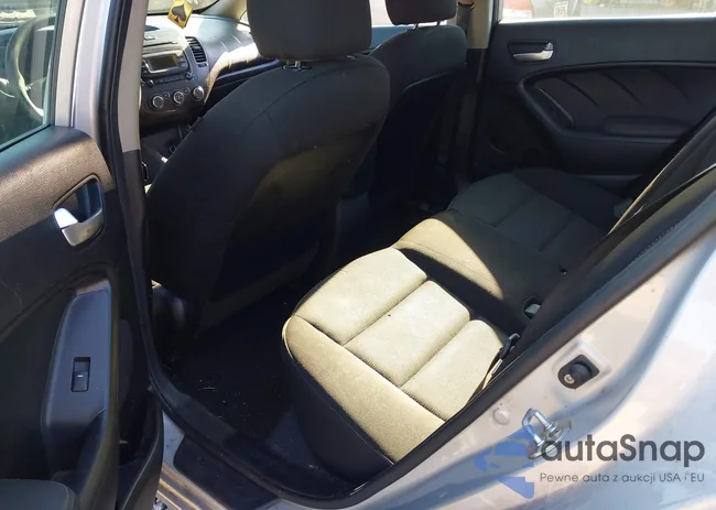 3KPFK4A79HE101323: 43170568