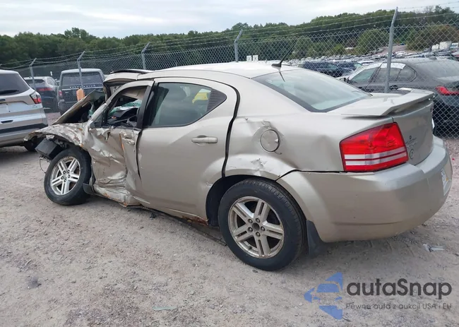 1B3LC56B59N526247: 43169666