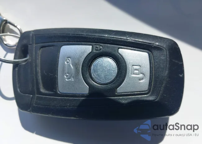 WBA3B5C56DF594038: 43169905